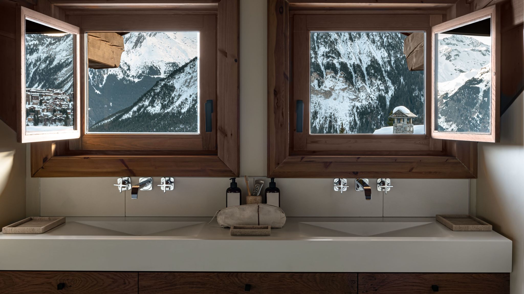 Italianway Courchevel Chalet Brigues