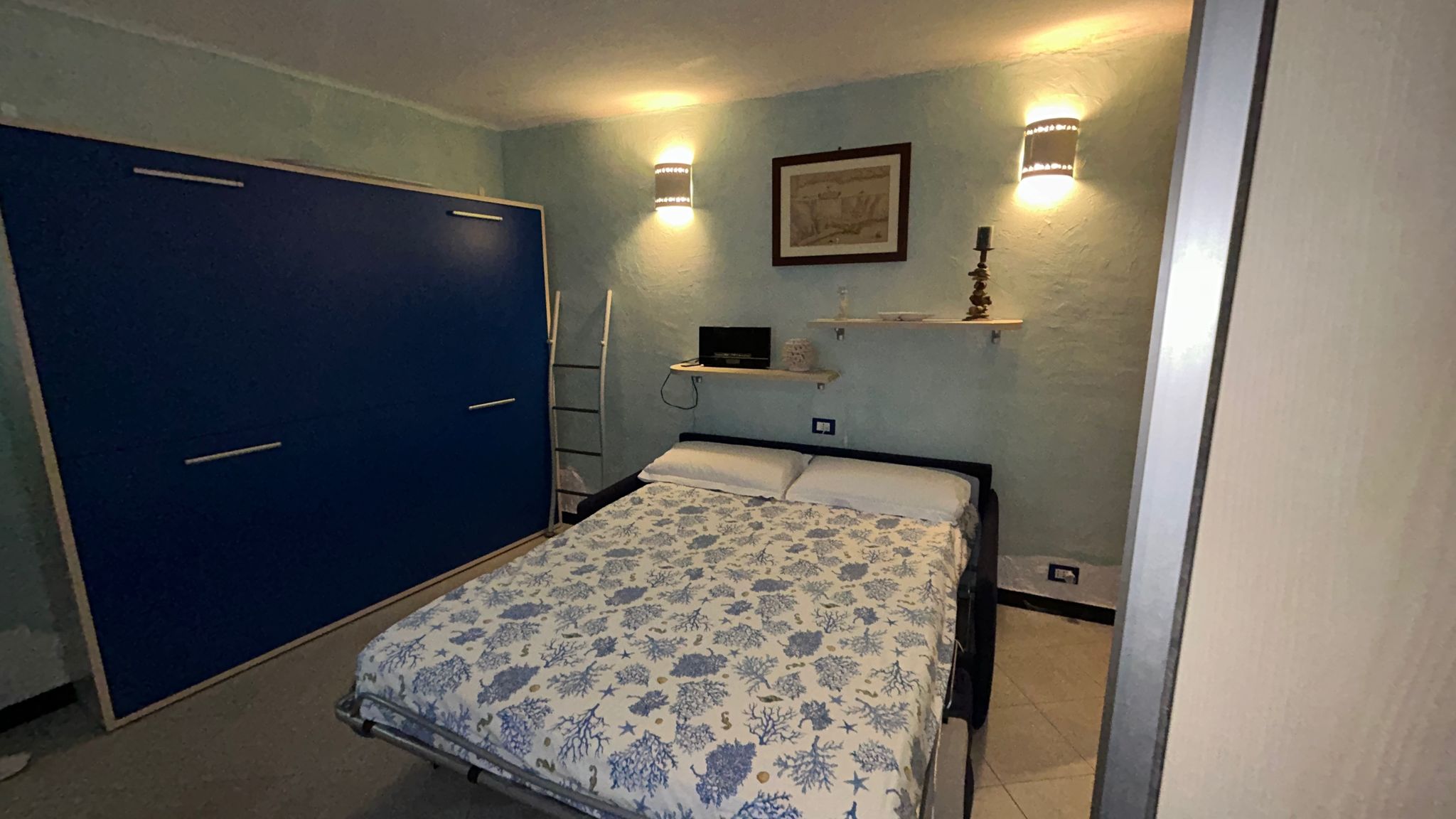 Italianway Monterosso al Mare Pippo Cosy flat Central with A/C near beaches