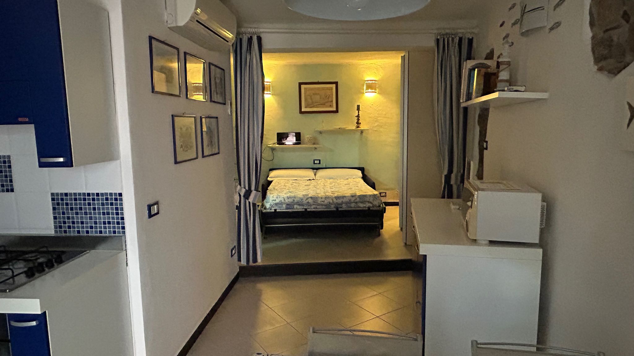 Italianway Monterosso al Mare Pippo Cosy flat Central with A/C near beaches