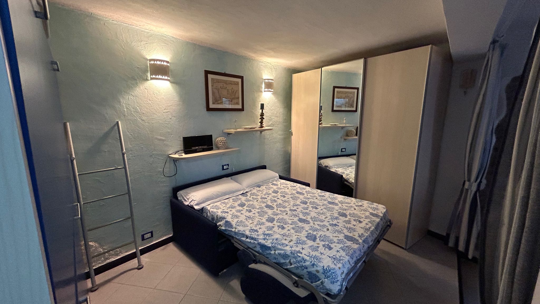 Italianway Monterosso al Mare Pippo Cosy flat Central with A/C near beaches