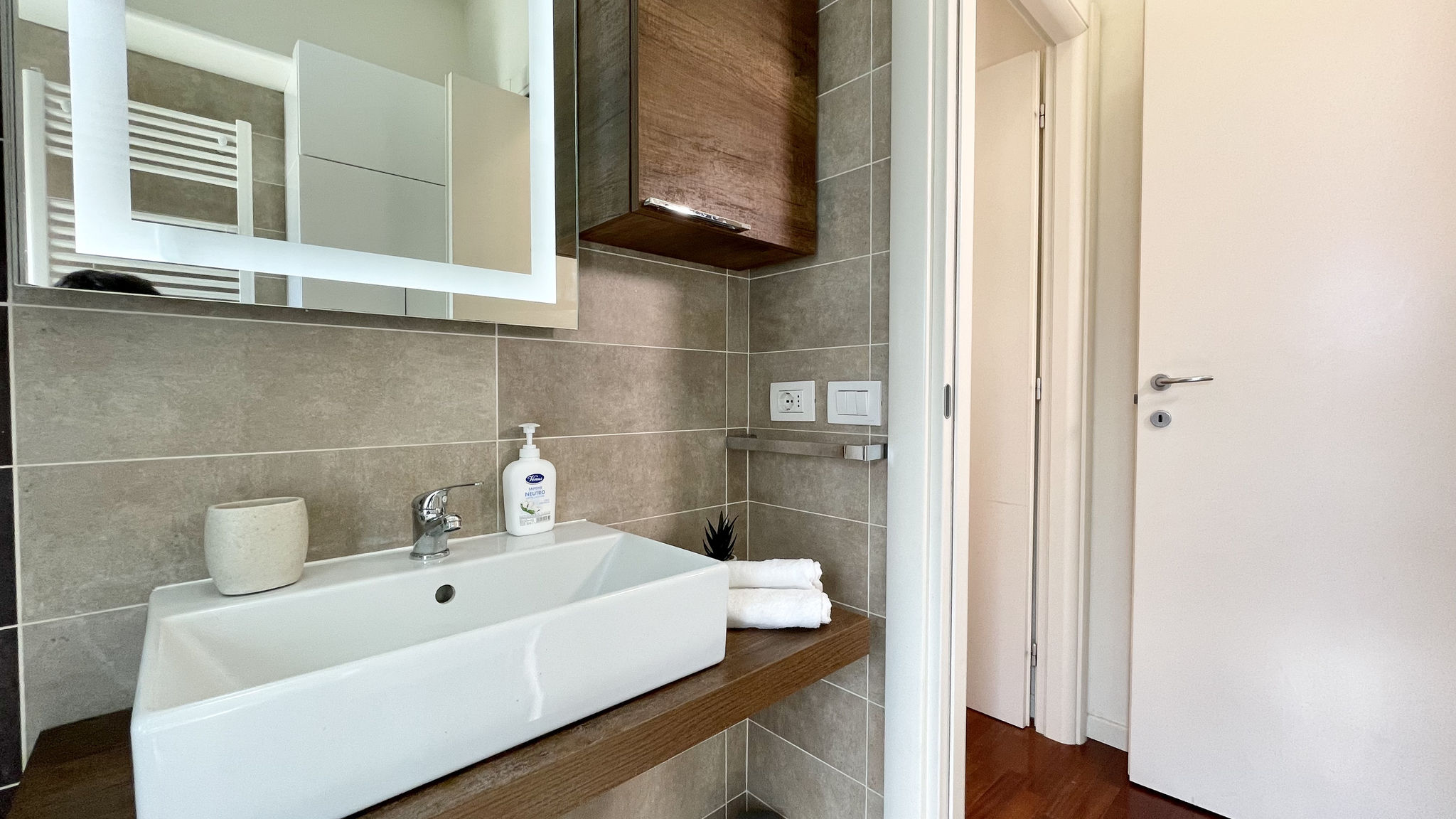 NOMASTAY SRL Rimini Vicina al mare con grande giardino - Apt Tulipano