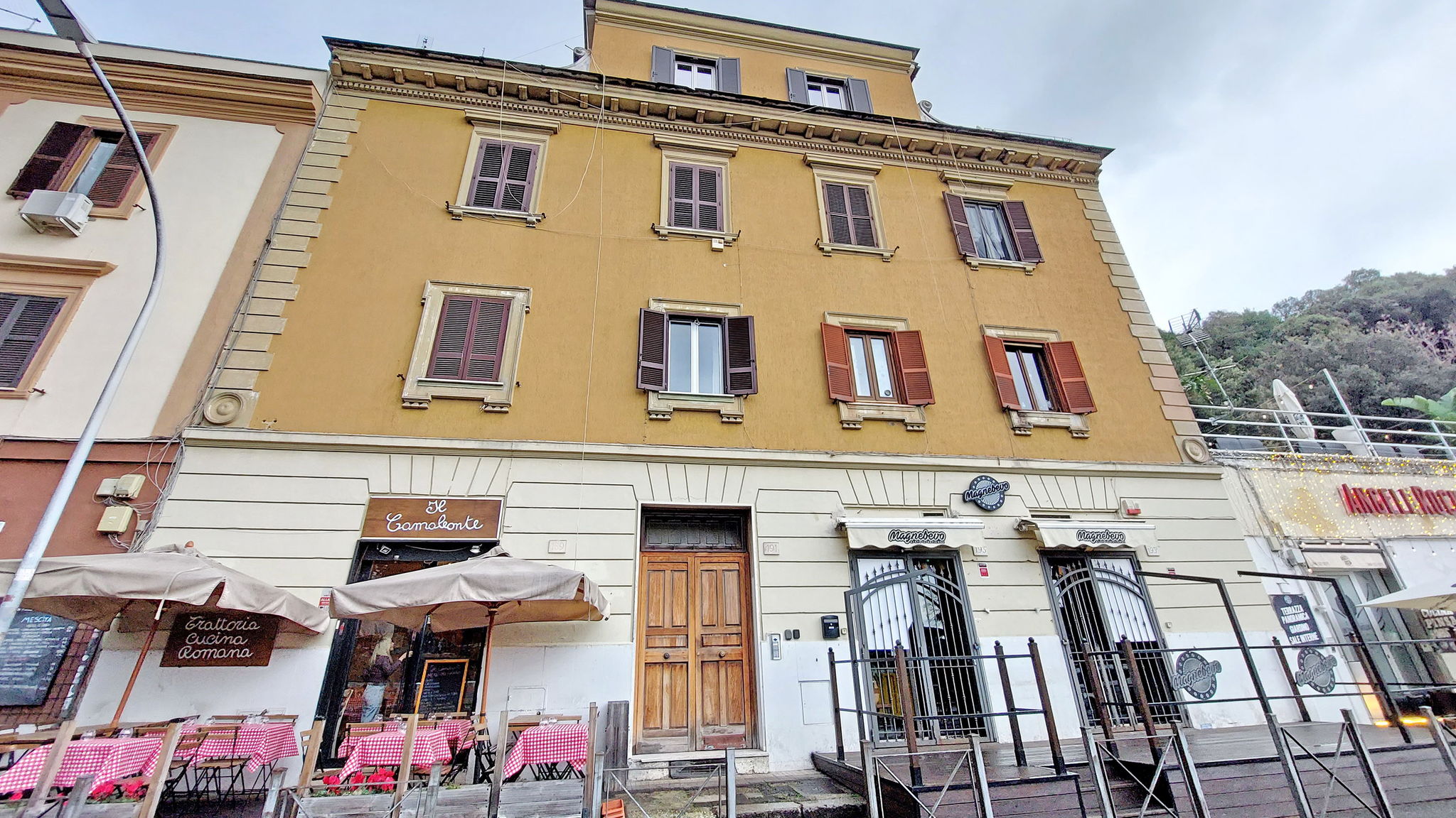 Italianway Roma La corte di San Paolo by Domus&Dimore