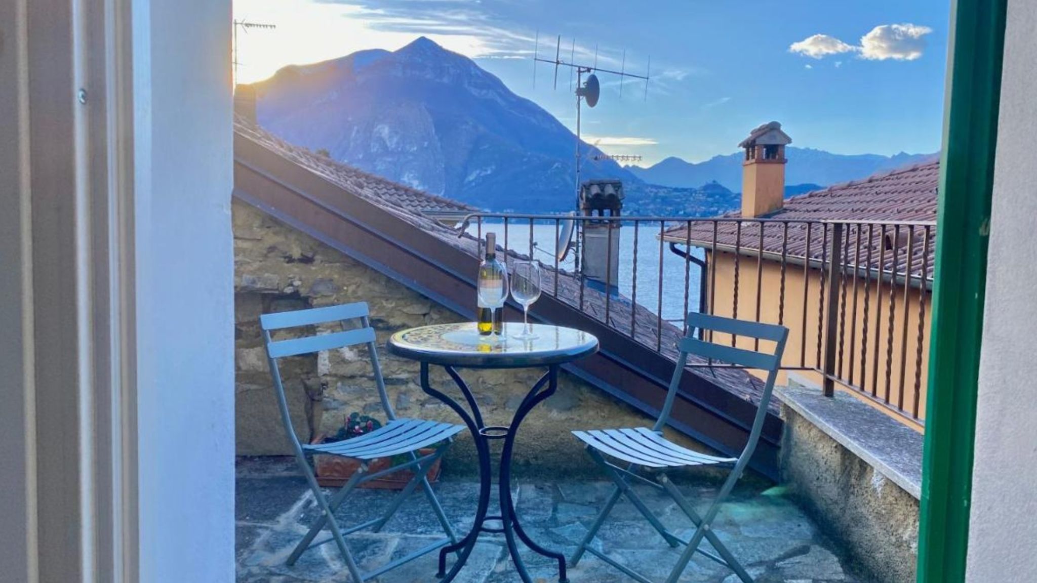 Italianway Varenna Guesthouse Chiave di Volta - (Germano room)
