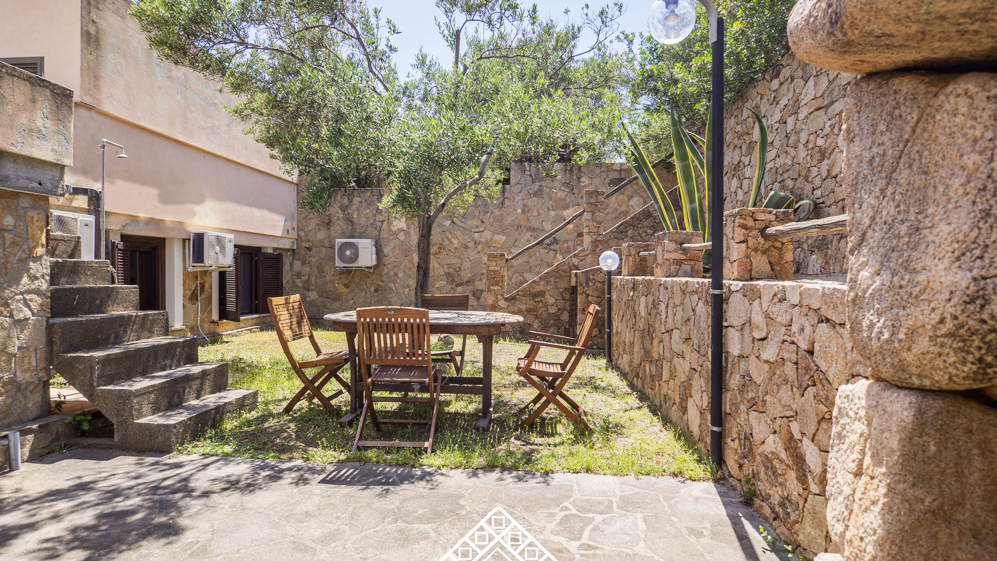 Italianway Pula Casa Roccia - Morada