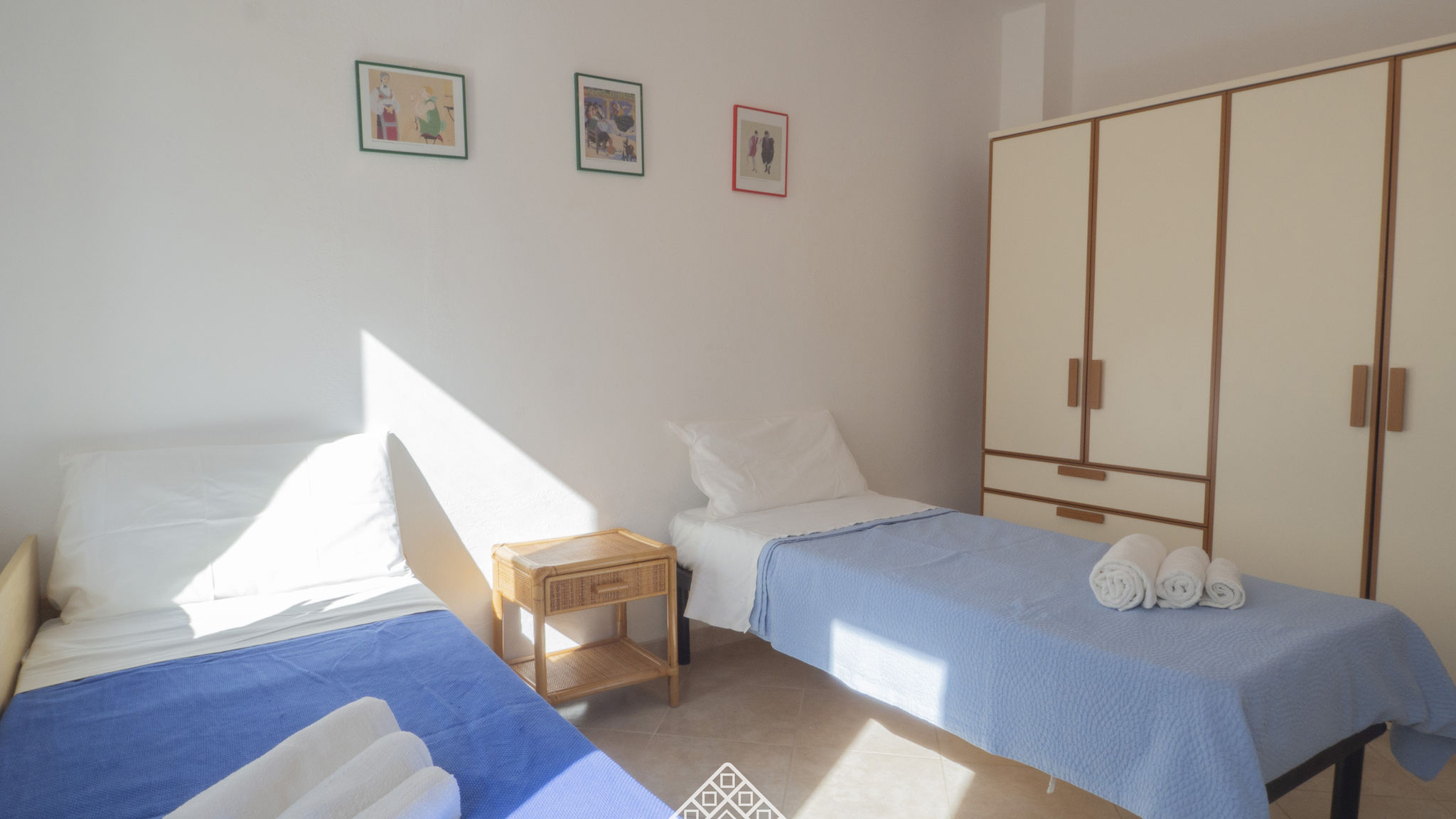 Italianway Bari Sardo Is Feminas 25 - Morada