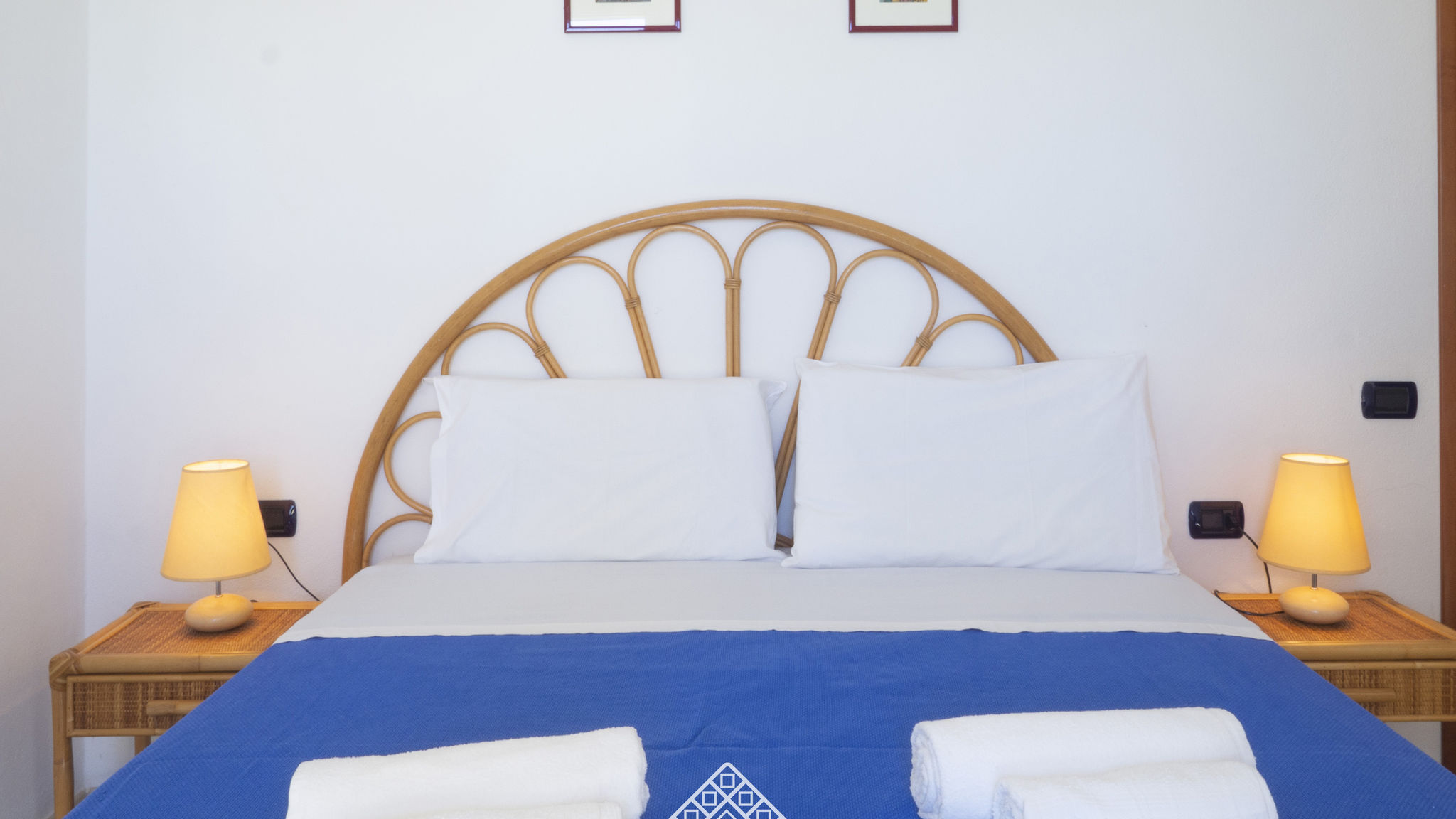 Italianway Bari Sardo Is Feminas 25 - Morada