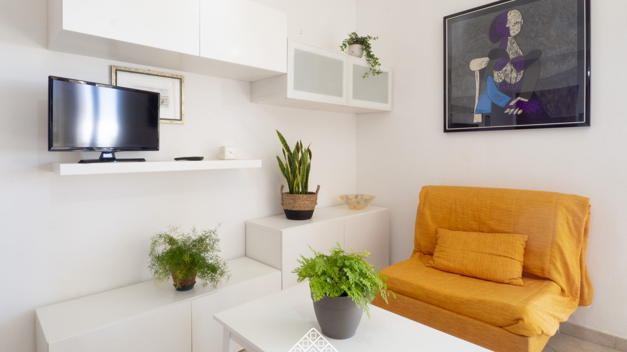 Italianway Bari Sardo Is Feminas 25 - Morada