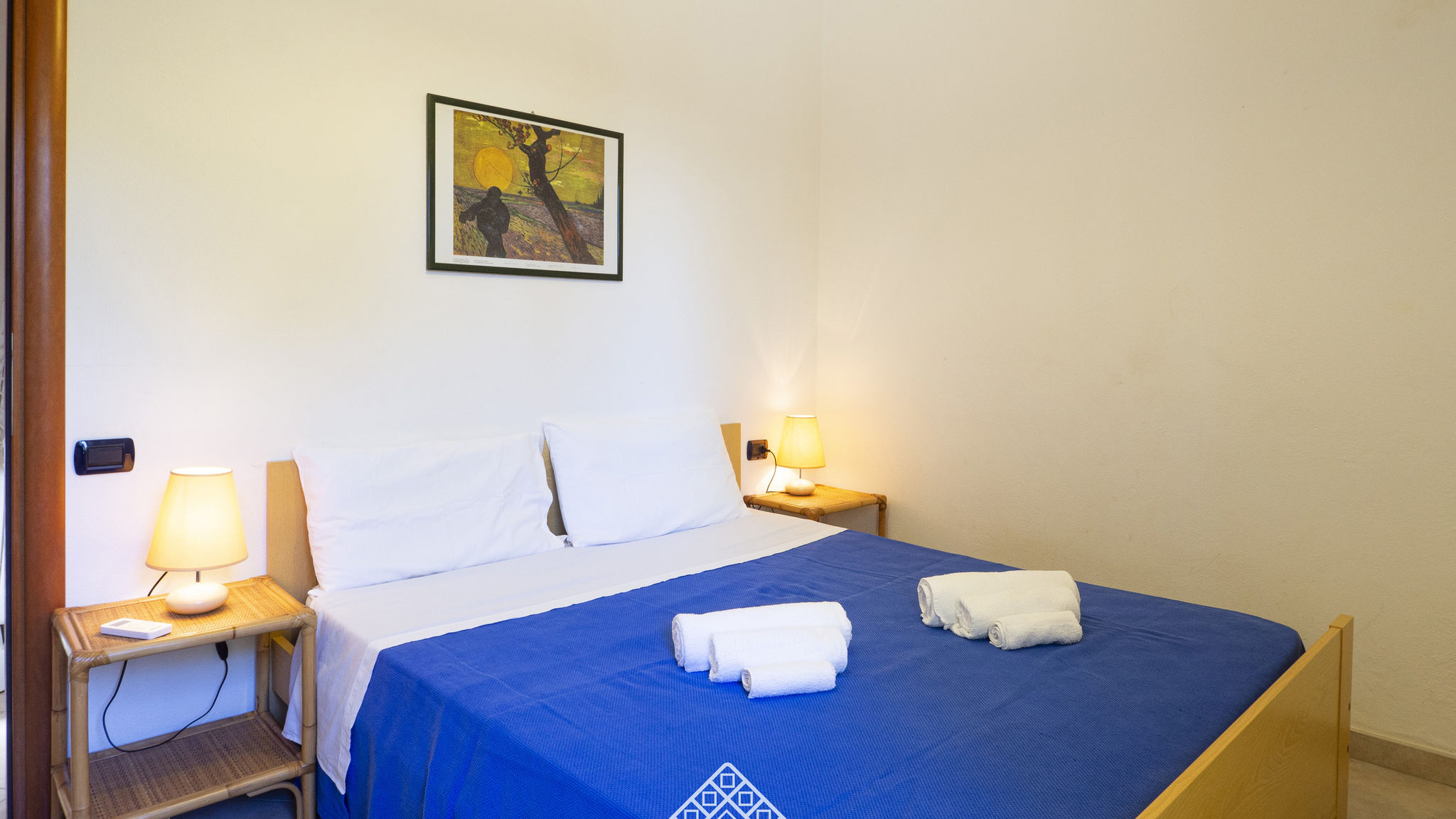 Italianway Bari Sardo Is Feminas 26 - Morada