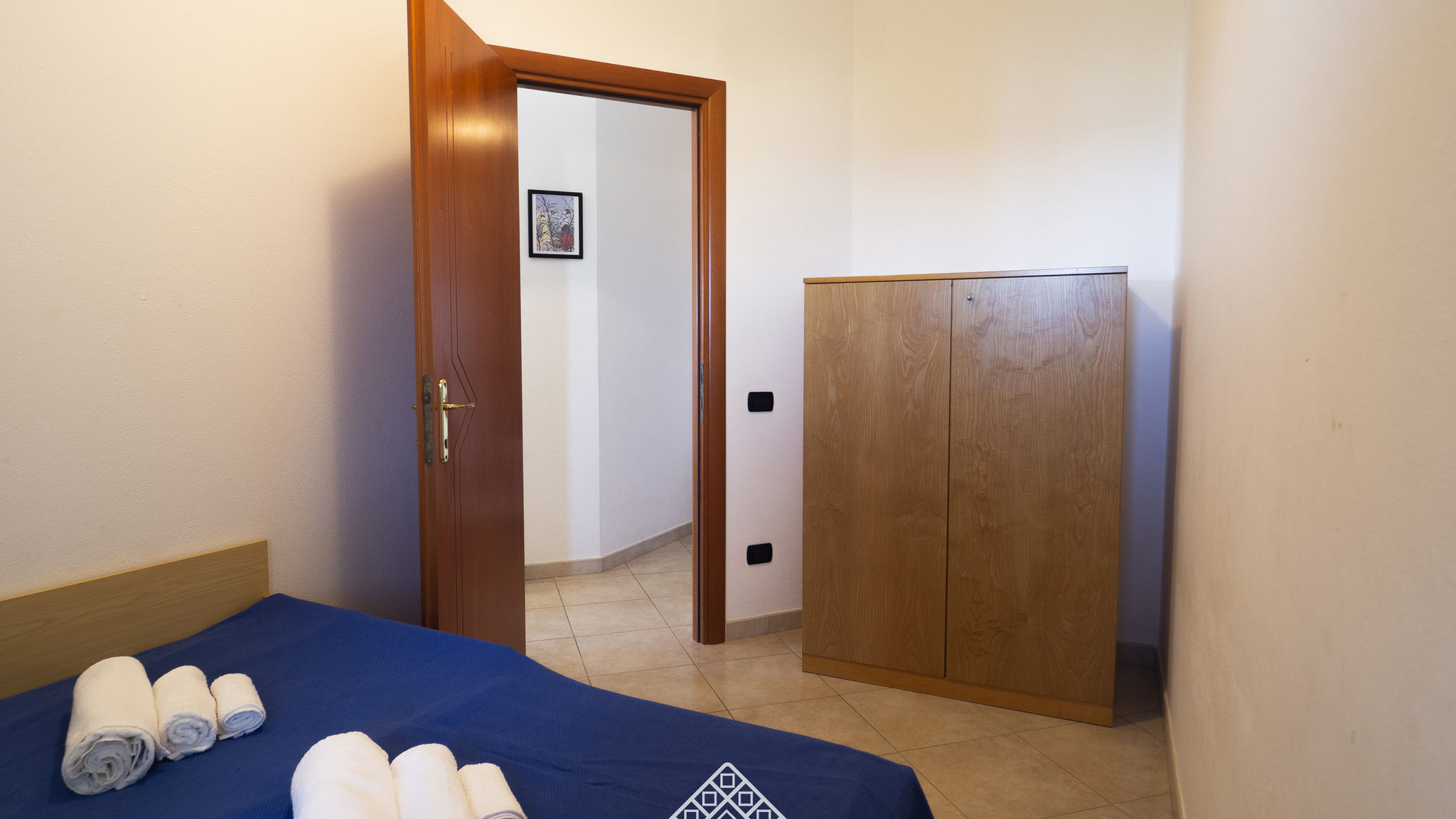 Italianway Bari Sardo Is Feminas 43 - Morada