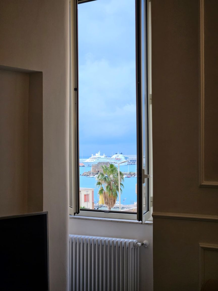 Italianway Civitavecchia Michelangelo House