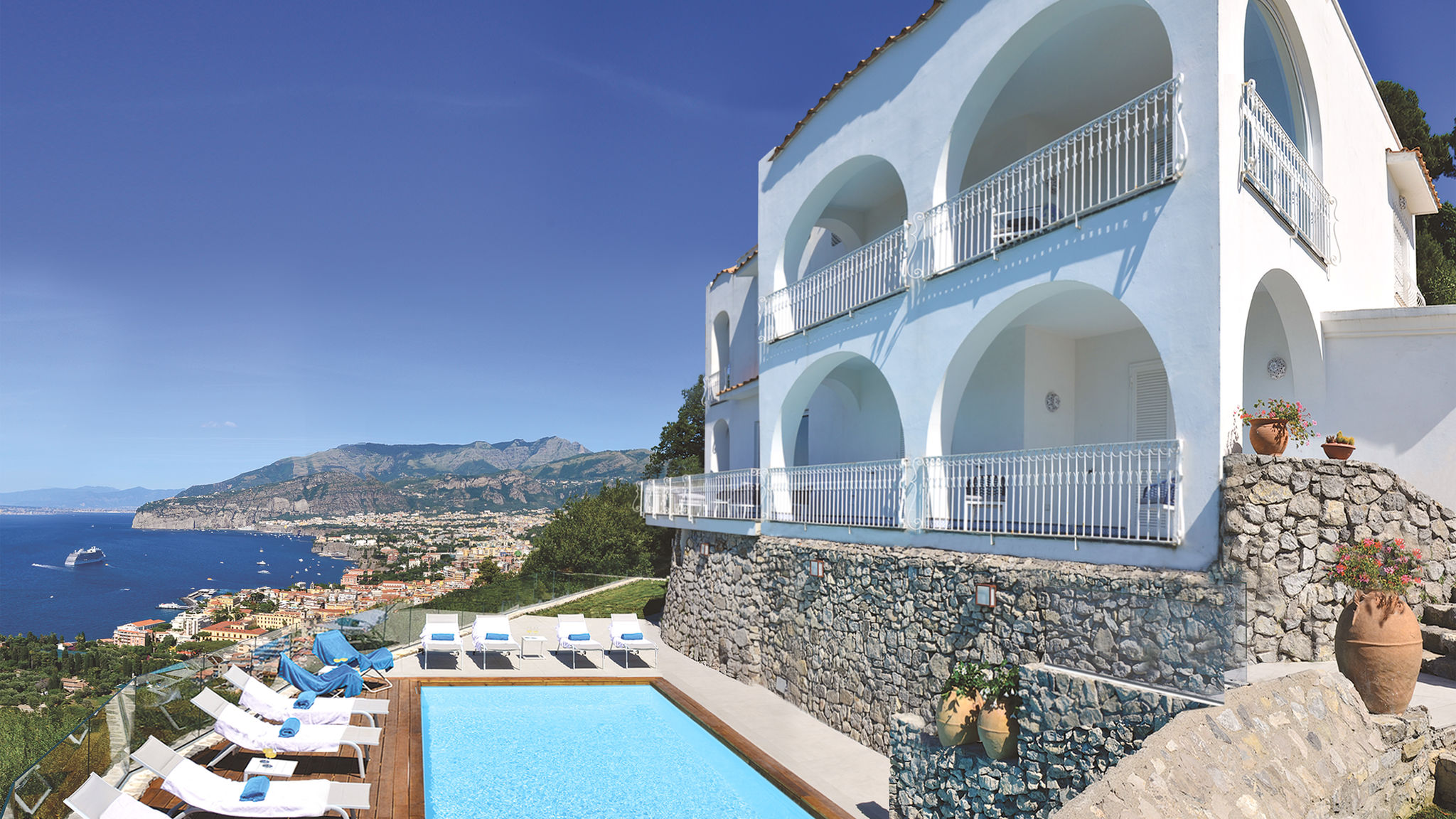 Italianway Sorrento Villa Maiolica by Elite Villas