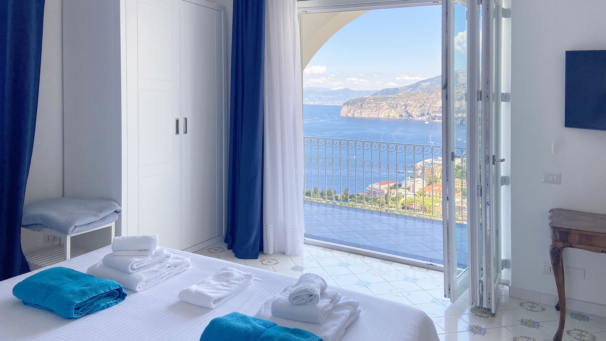 Italianway Sorrento Villa Maiolica by Elite Villas