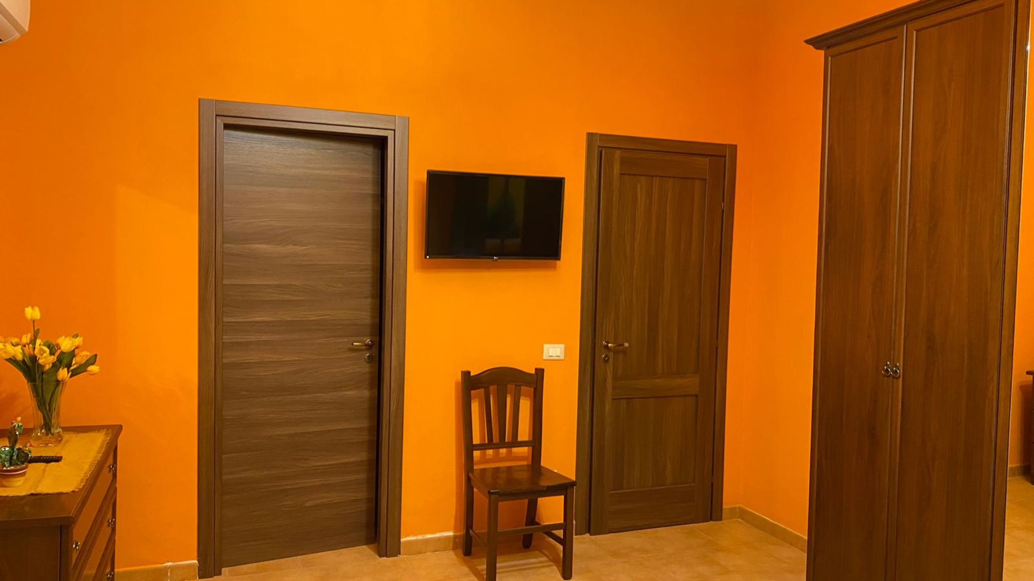 Italianway Castelvetrano I Gelsomini Camera Arancione