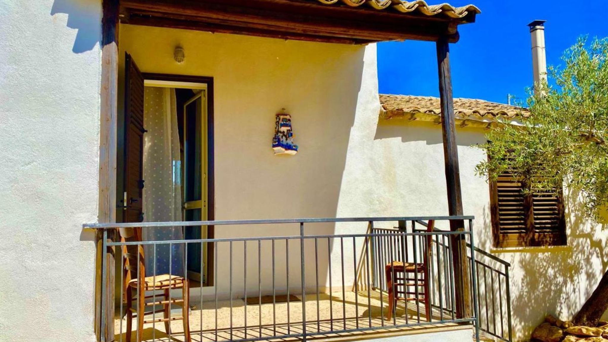 Italianway Castelvetrano I Gelsomini Camera Bianca