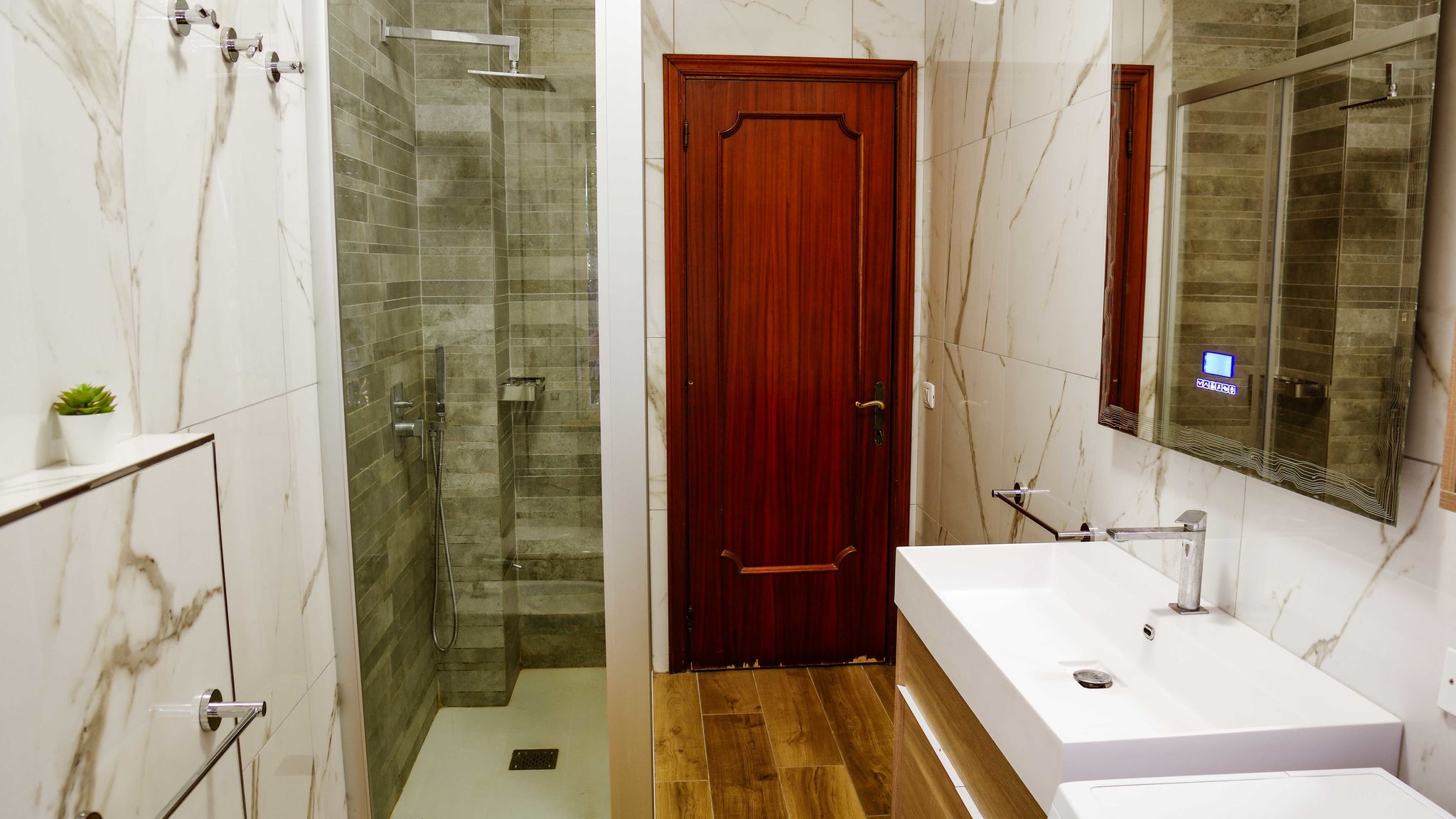 Tommaso Buccolini Numana La Casa di Tommaso