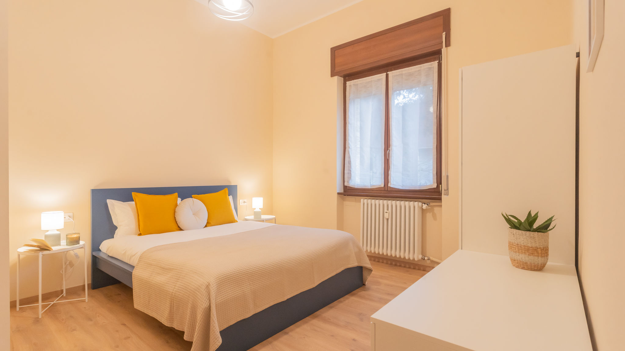 Italianway Como Simar Apartments nearby Como S.G. Train Station
