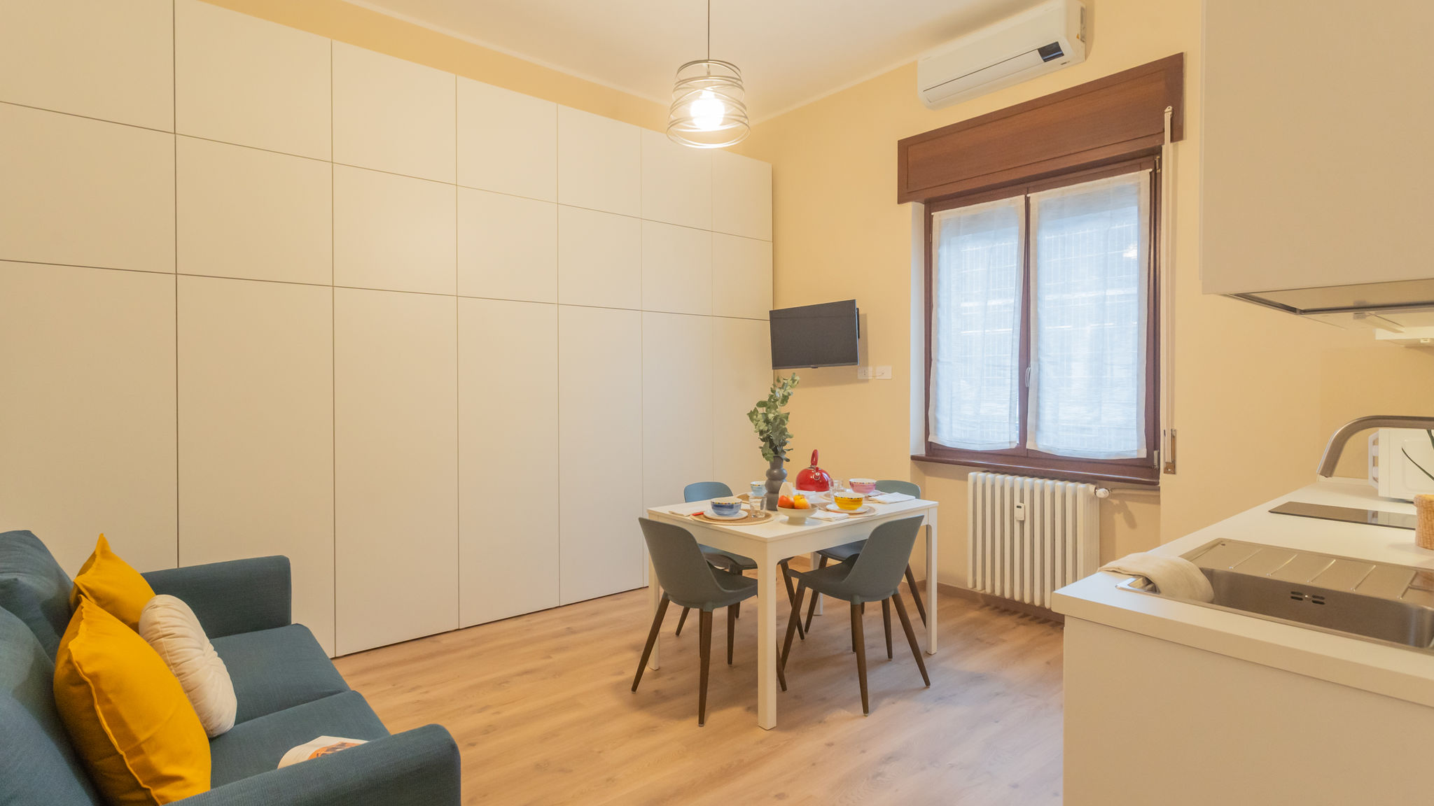 Italianway Como Simar Apartments nearby Como S.G. Train Station