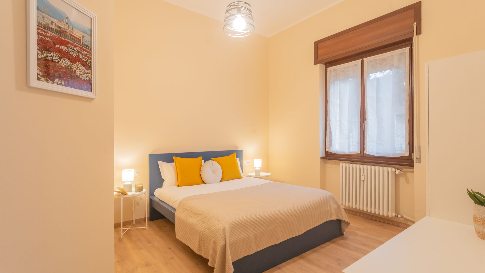 Italianway Como Simar Apartments nearby Como S.G. Train Station
