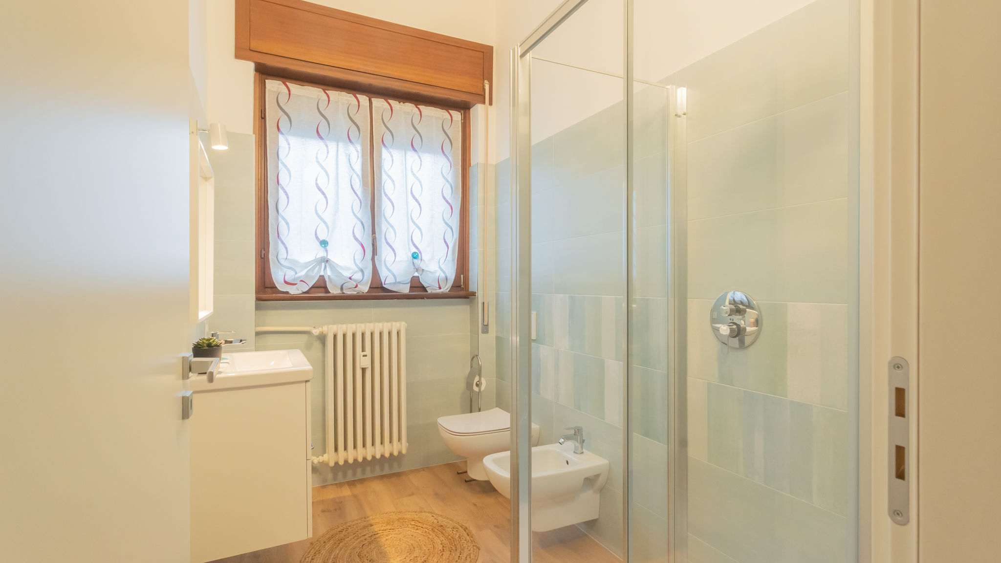 Italianway Como Simar Apartments nearby Como S.G. Train Station