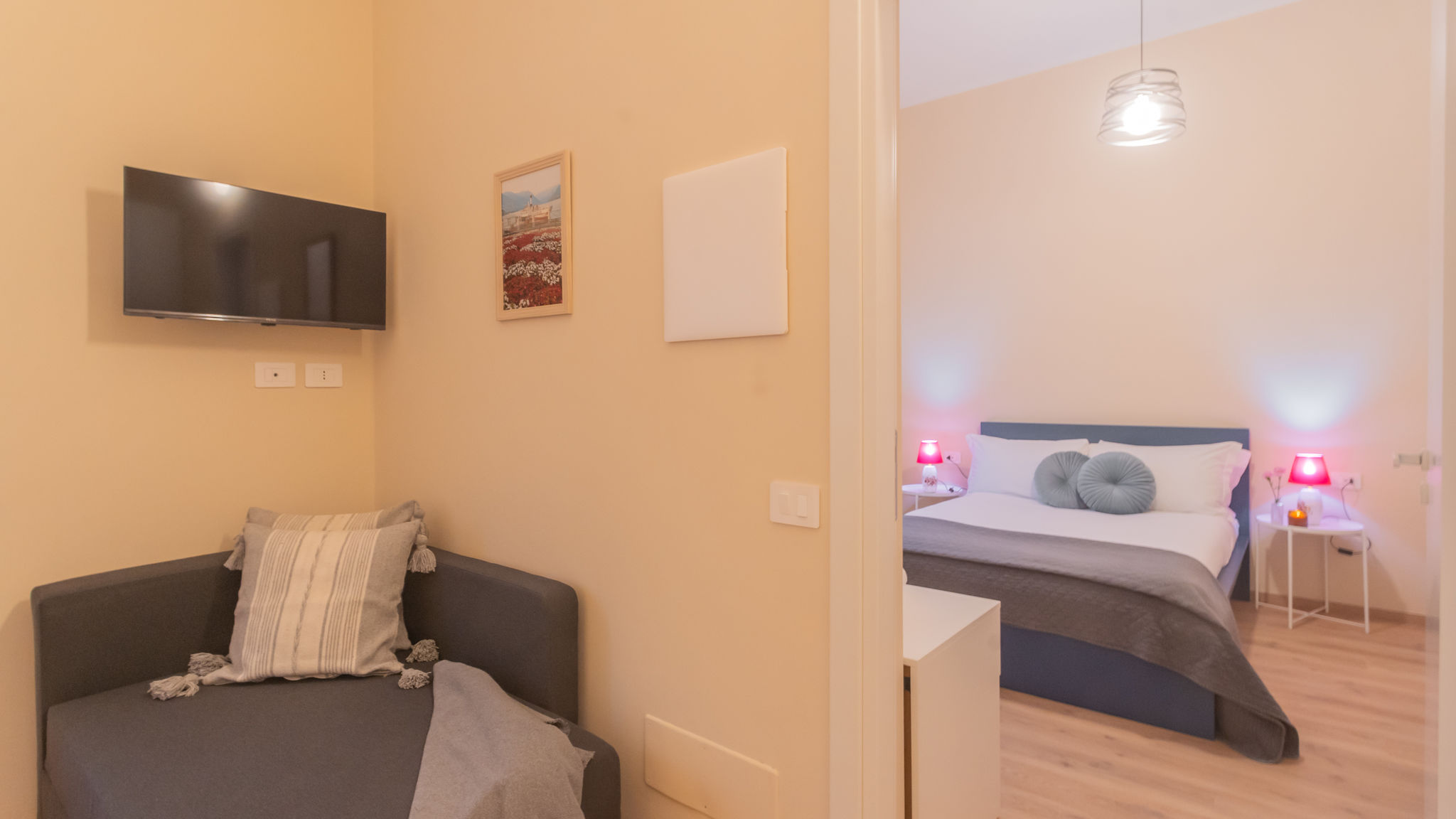 Italianway Como Simar Apartments nearby Como S.G. Train Station