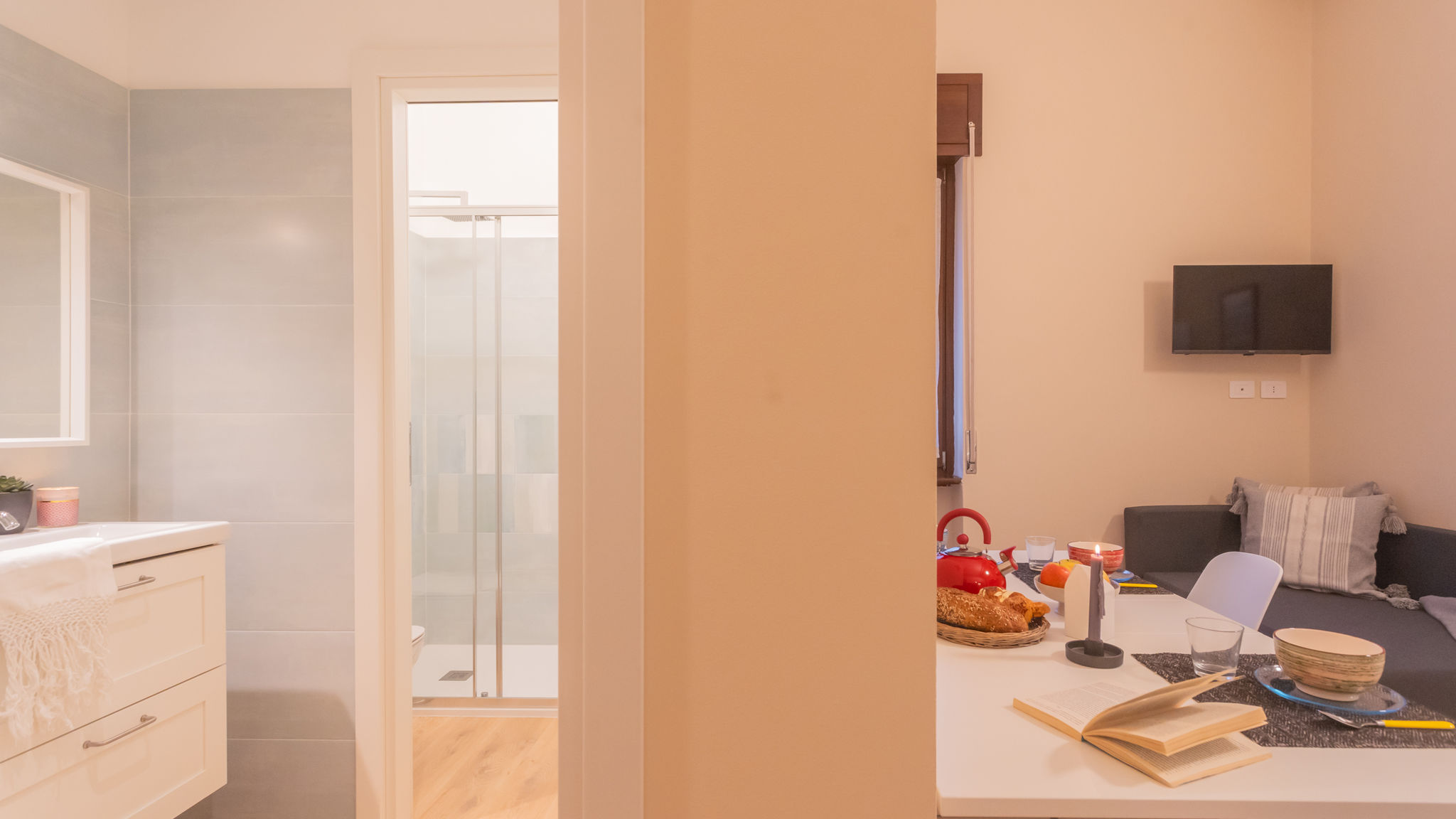 Italianway Como Simar Apartments nearby Como S.G. Train Station
