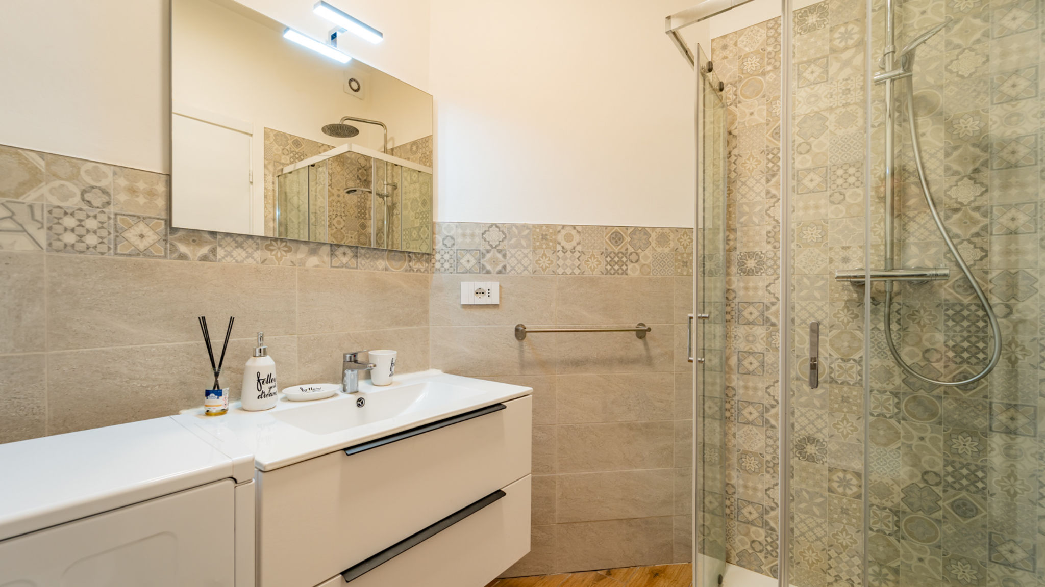 Italianway Beinette Art Apartment