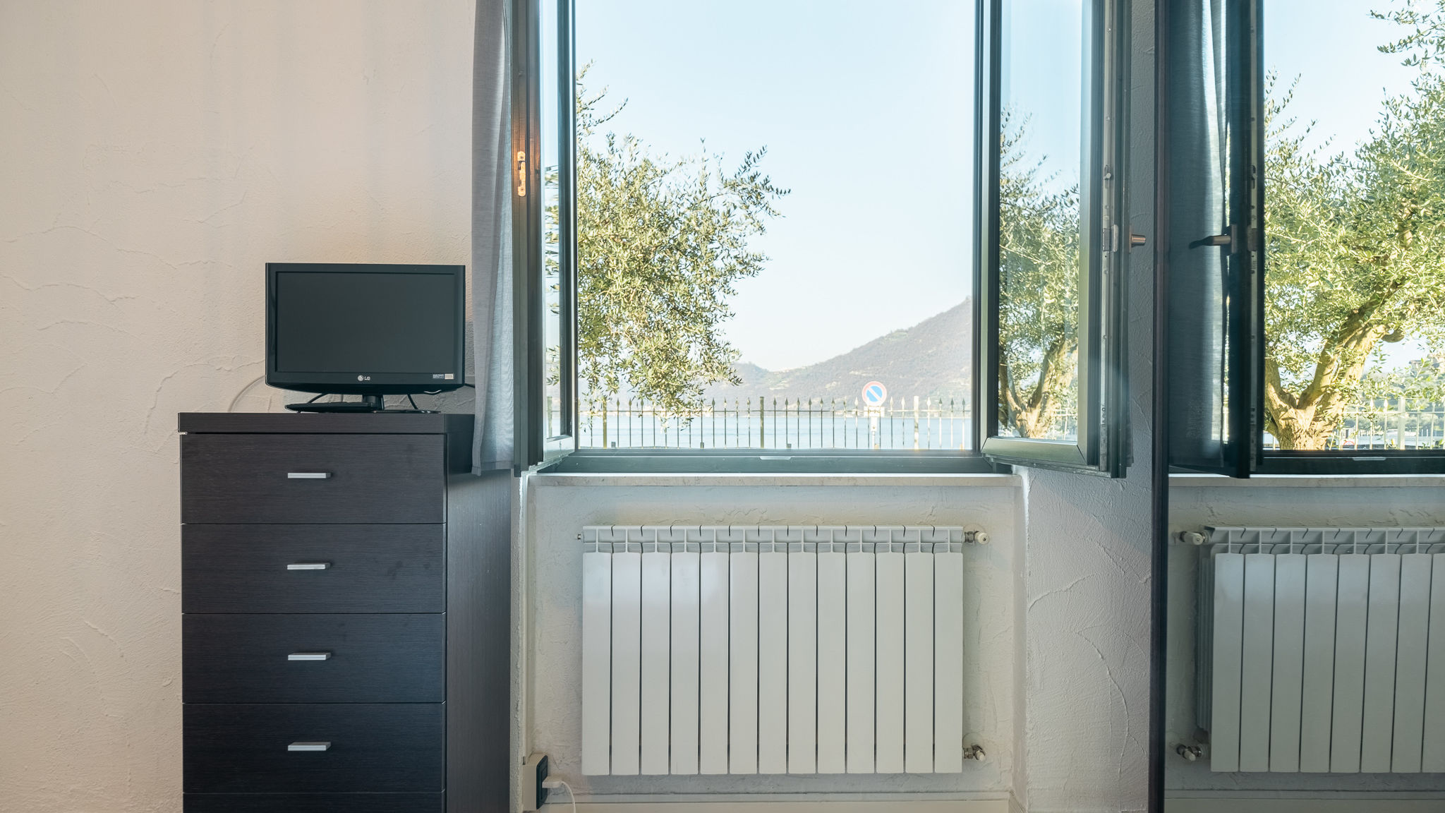 Italianway Sulzano Viola & Family Lake