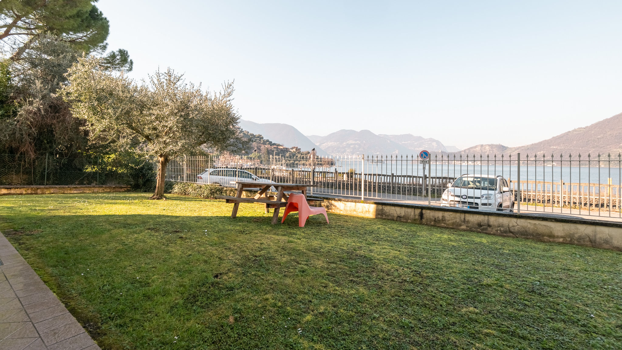 Italianway Sulzano Viola & Family Lake