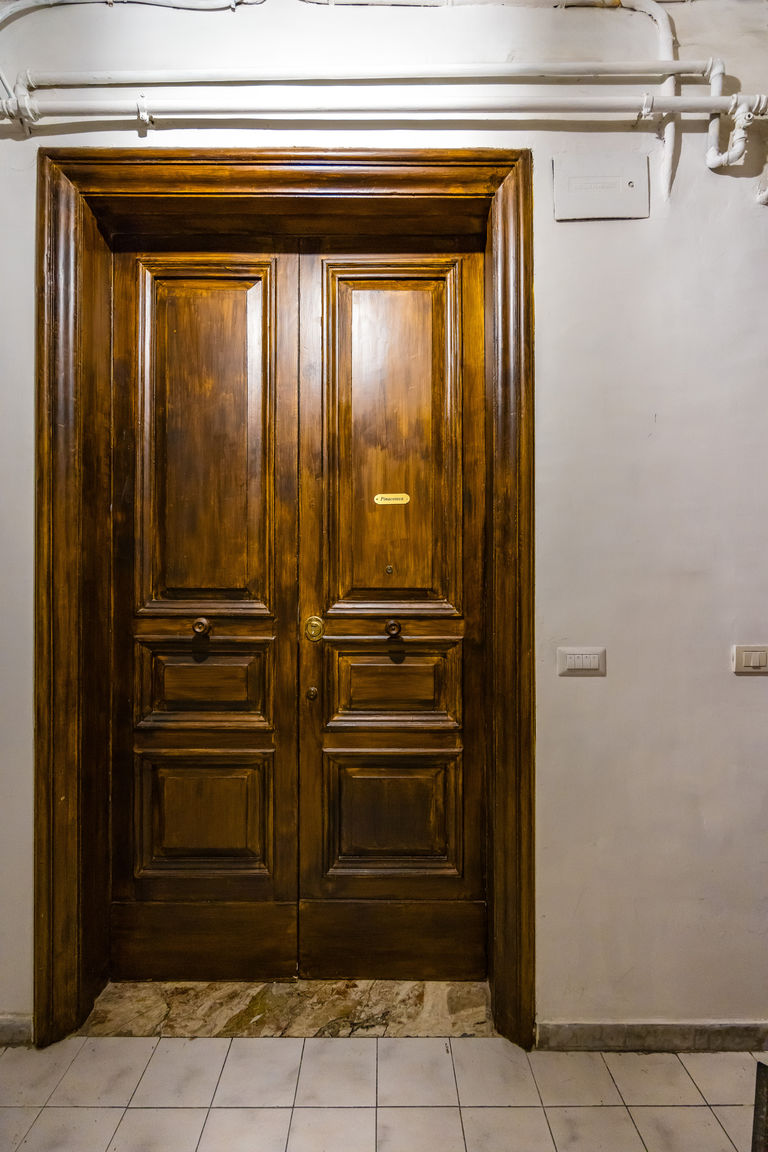 Italianway Napoli La Pinacoteca - V. Irolli