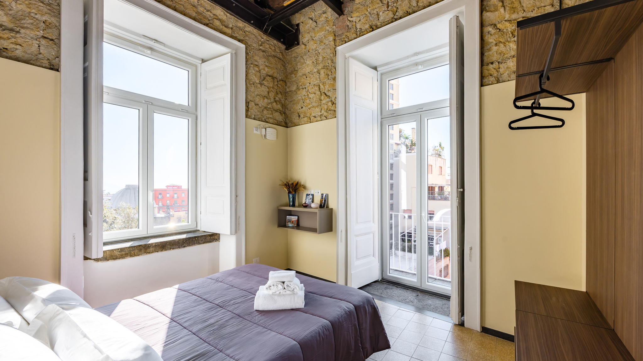 Italianway Napoli La Pinacoteca - V. Irolli