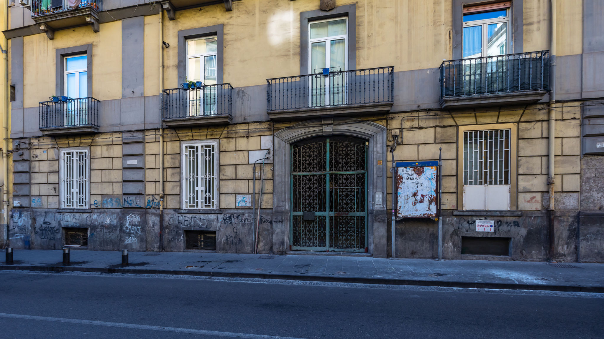 Napoliapartments.it Napoli La Pinacoteca - G. Gigante