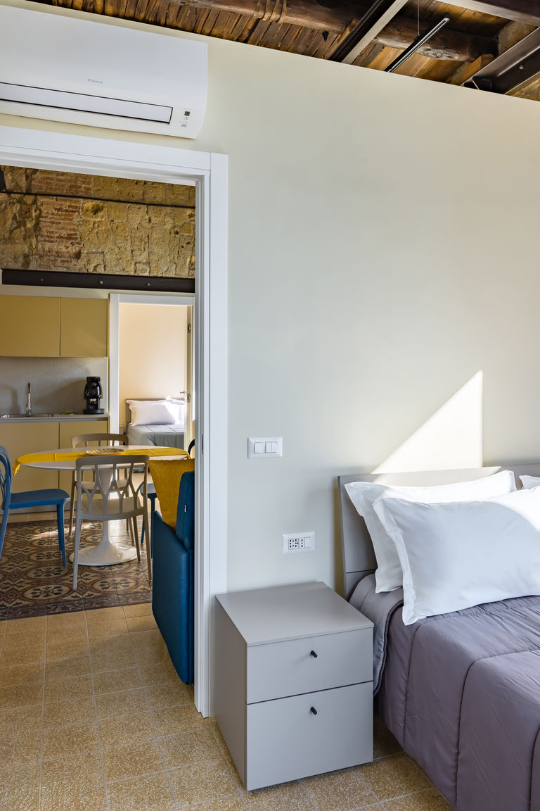 Italianway Napoli La Pinacoteca - V. Irolli