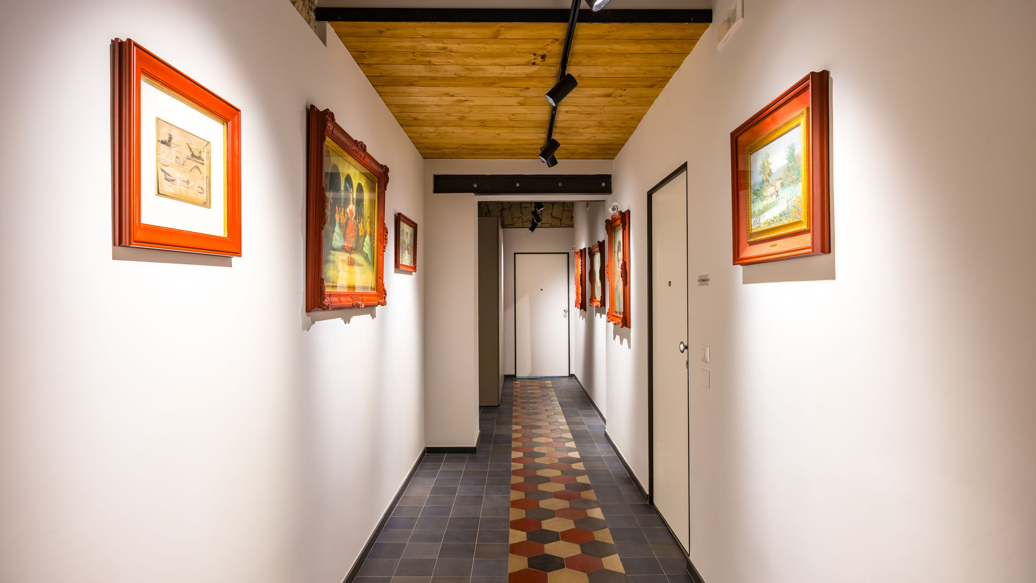 Italianway Napoli La Pinacoteca - V. Irolli