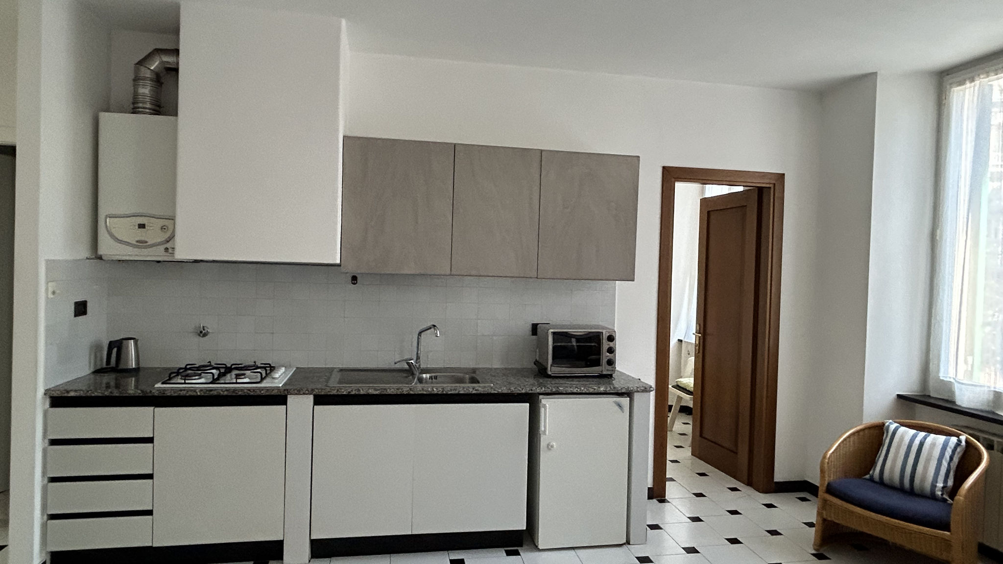 Italianway Levanto Amabile apt central location near beaches