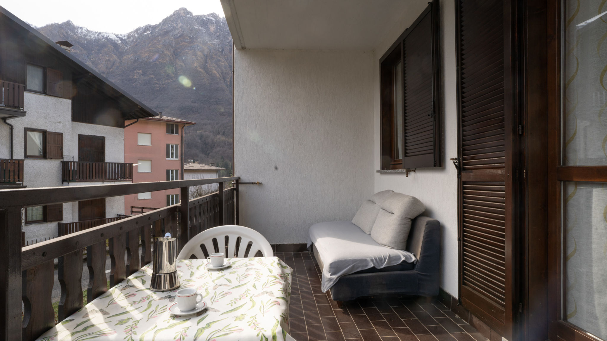 Italianway Taceno Valley Hideaway with private garden near Como lake