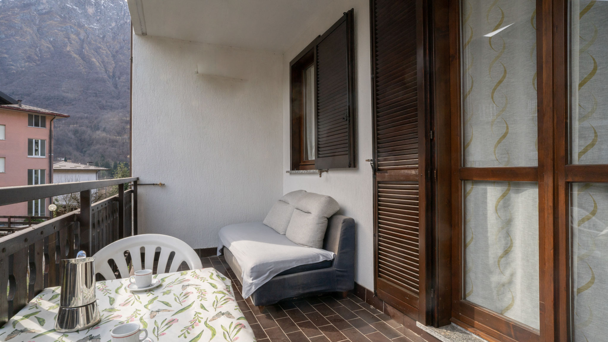 Italianway Taceno Valley Hideaway with private garden near Como lake