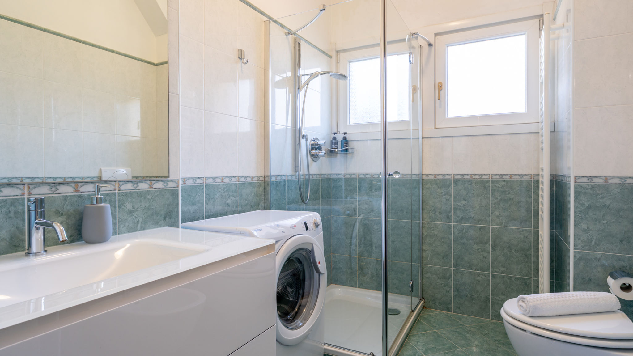 Italianway Mandello del Lario Guzzi Lovers: La vacanza perfetta a Mandello