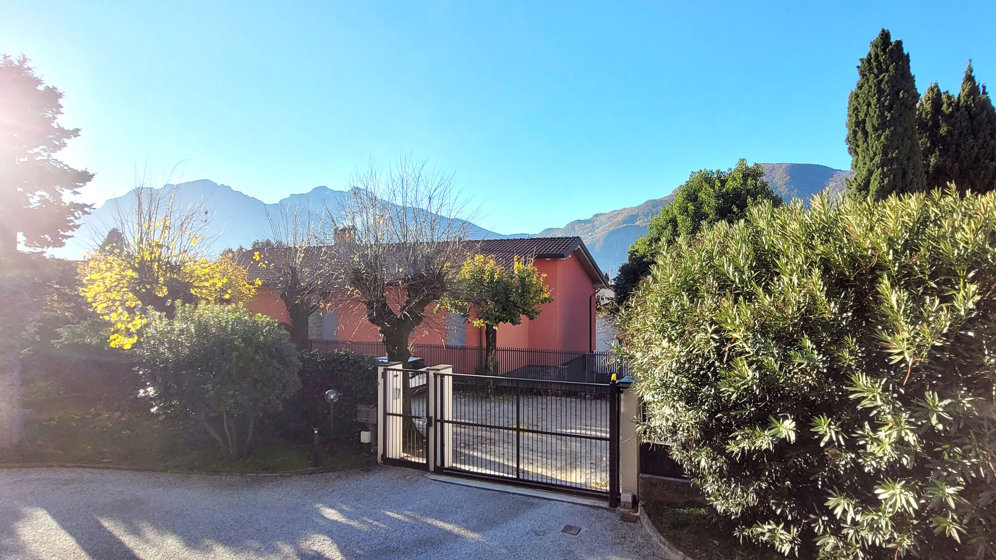 Italianway Mandello del Lario Guzzi Lovers: La vacanza perfetta a Mandello