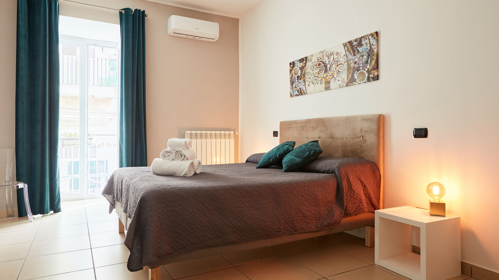 Italianway Napoli Vicky's Luxury Guesthouse by NapoliApartments