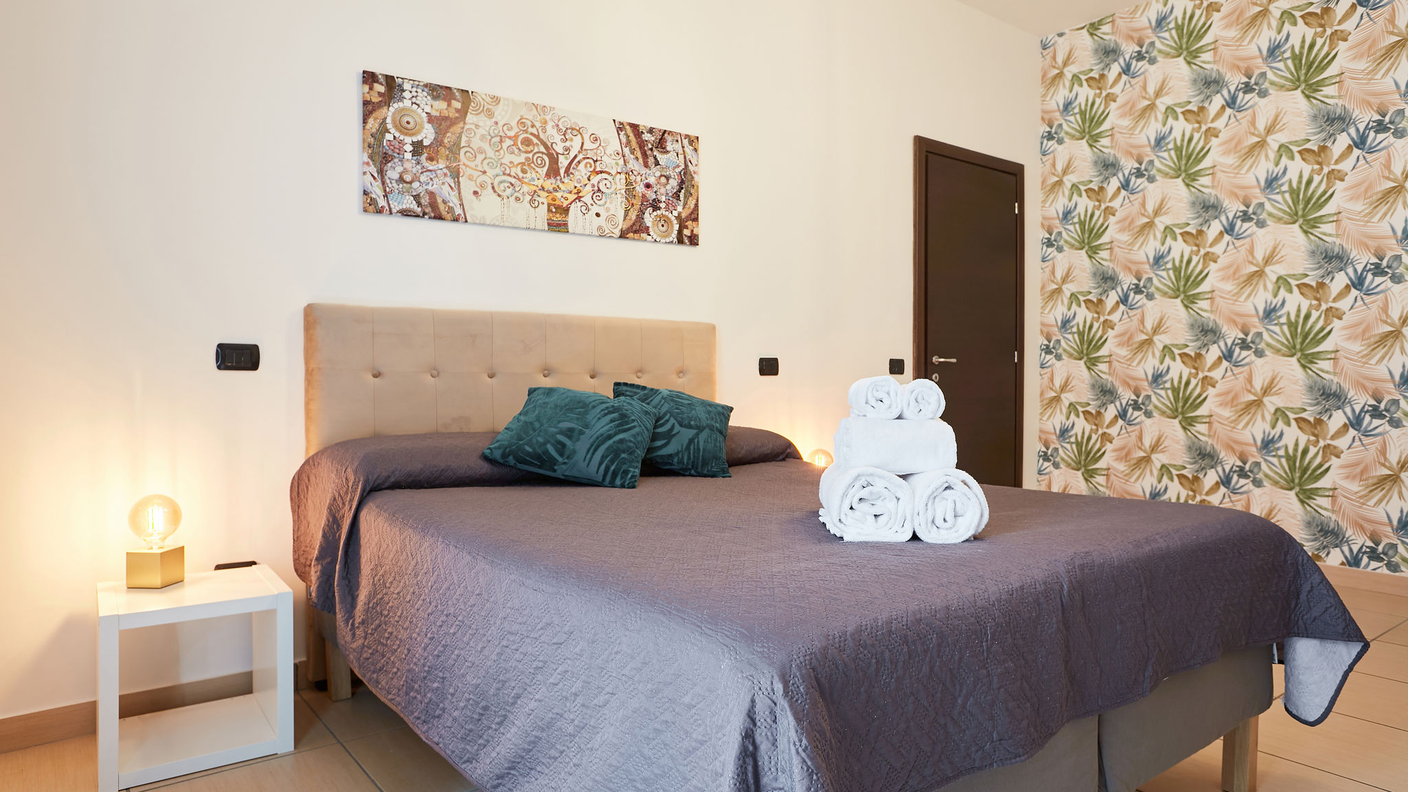 Italianway Napoli Vicky's Luxury Guesthouse by NapoliApartments