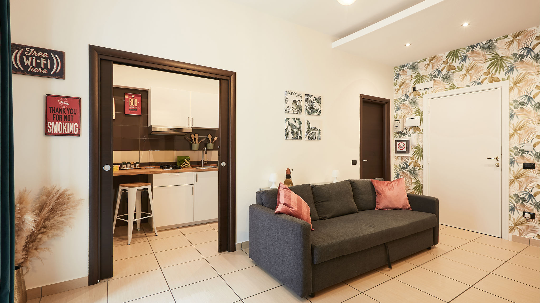 Italianway Napoli Vicky's Luxury Guesthouse by NapoliApartments