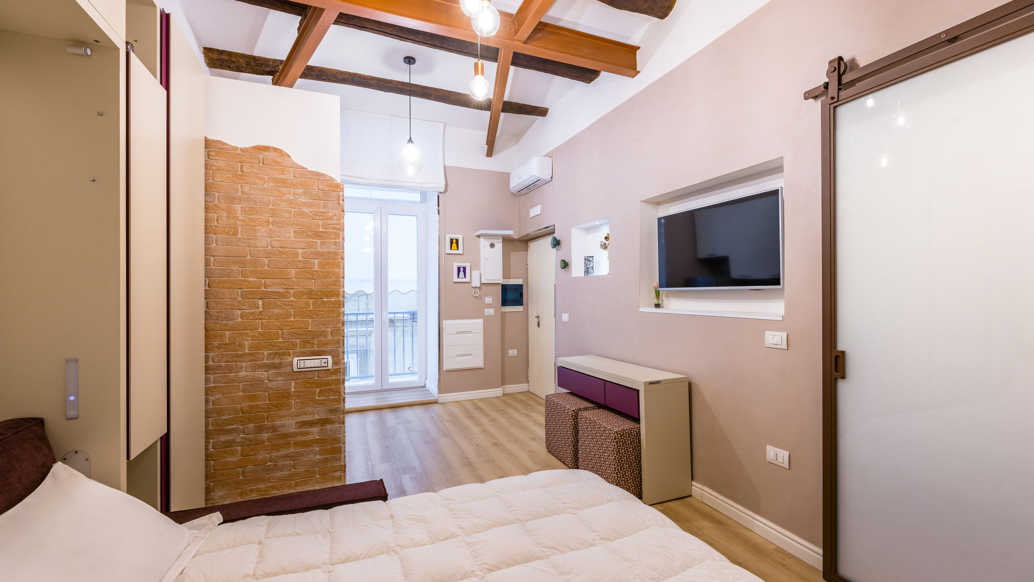 Italianway Napoli Toledo Warm Renovated Studio