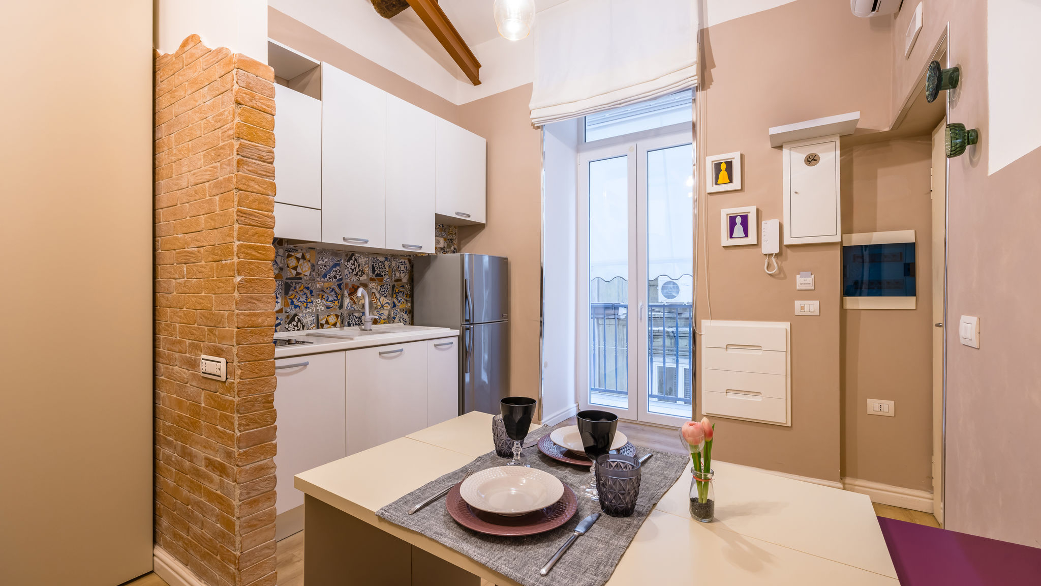 Italianway Napoli Toledo Warm Renovated Studio