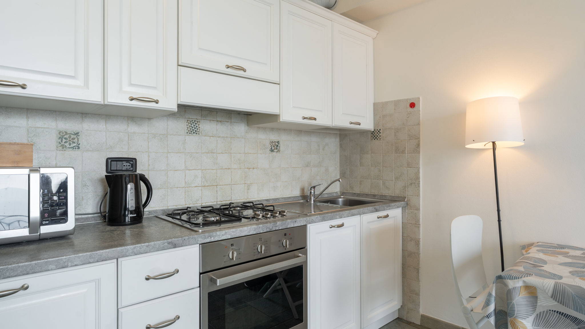 Italianway Bellano Glicine sul Lago - Breva