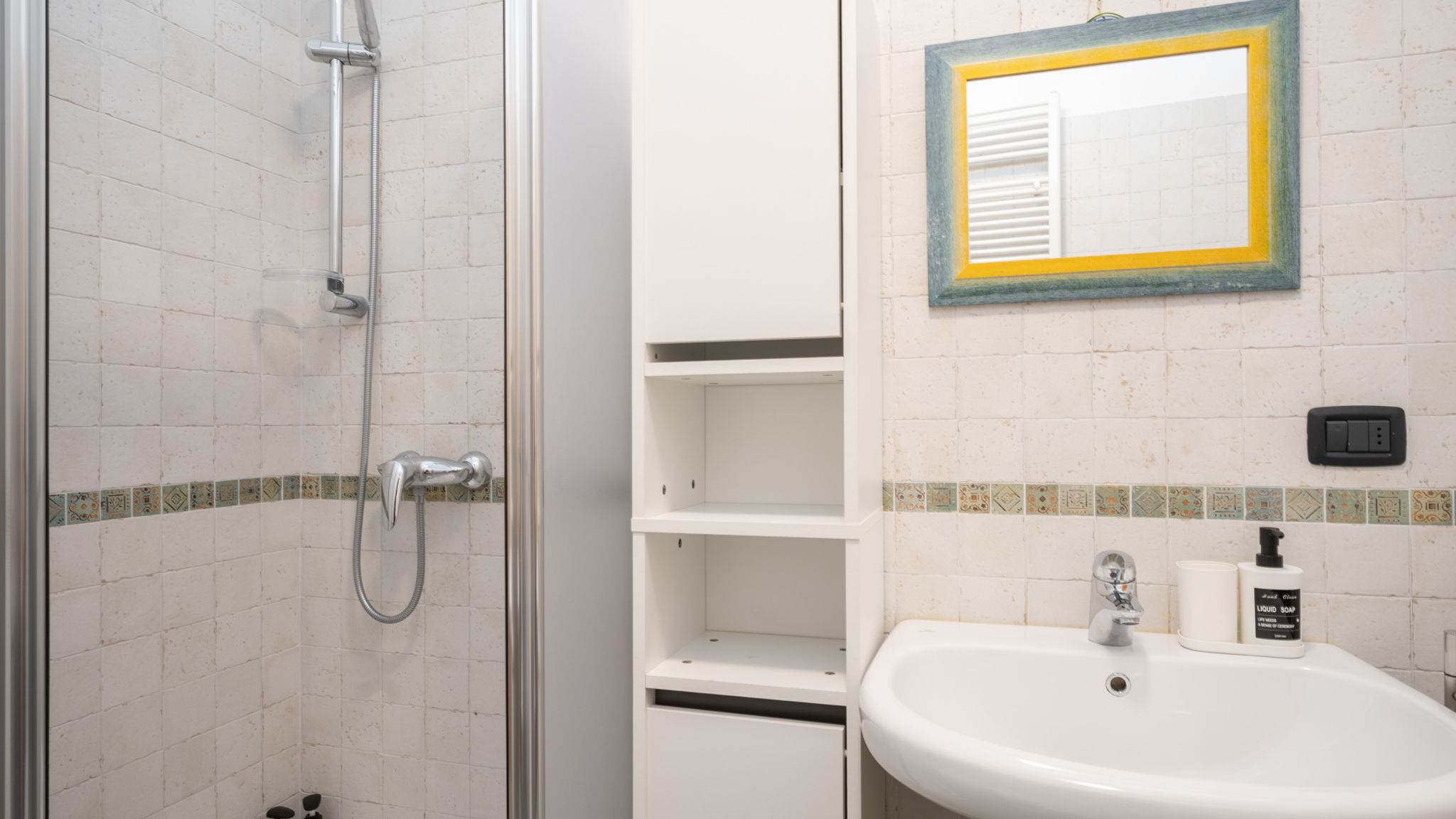 Italianway Bellano Glicine sul Lago - Breva