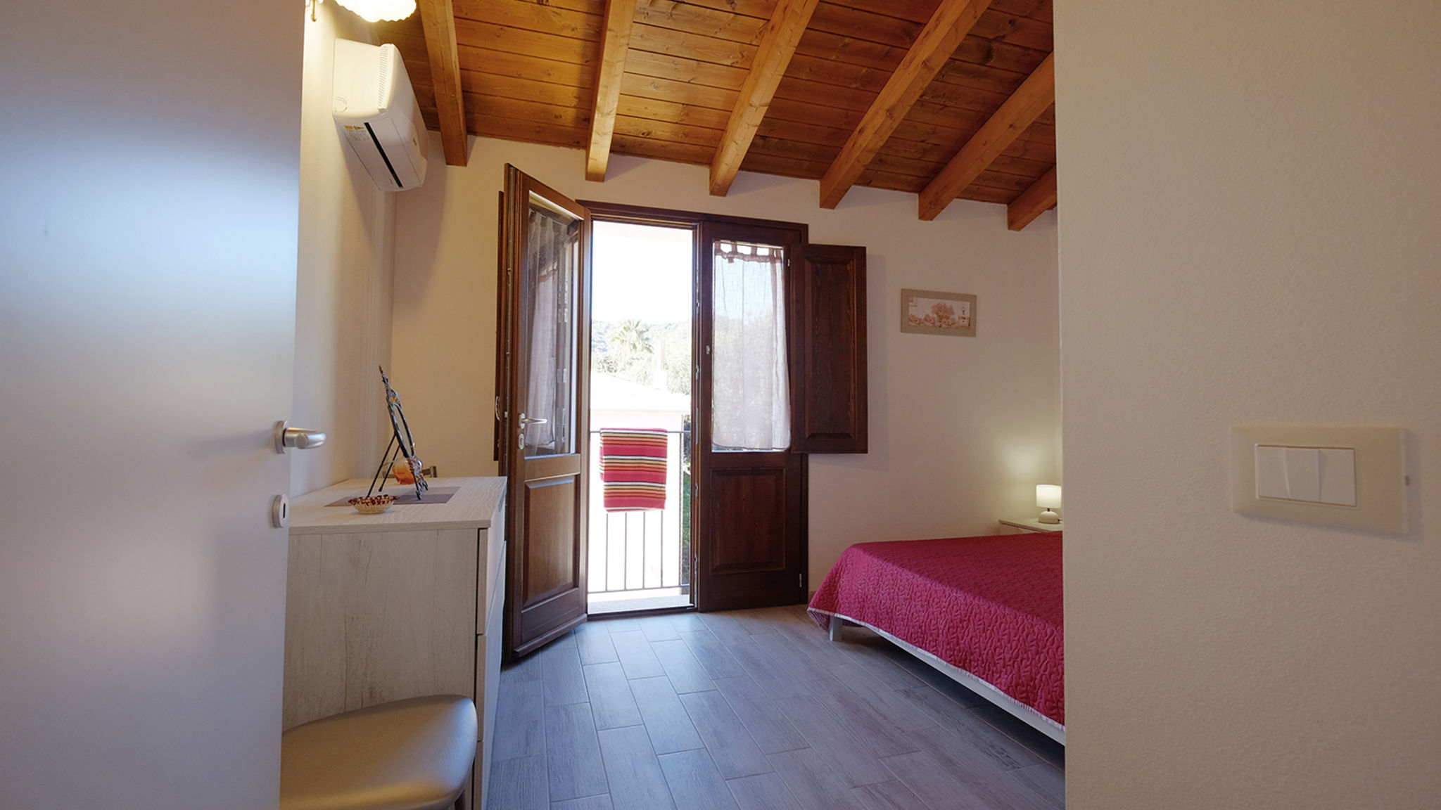 Italianway Teulada Dimora Rossa sulla casa baronale