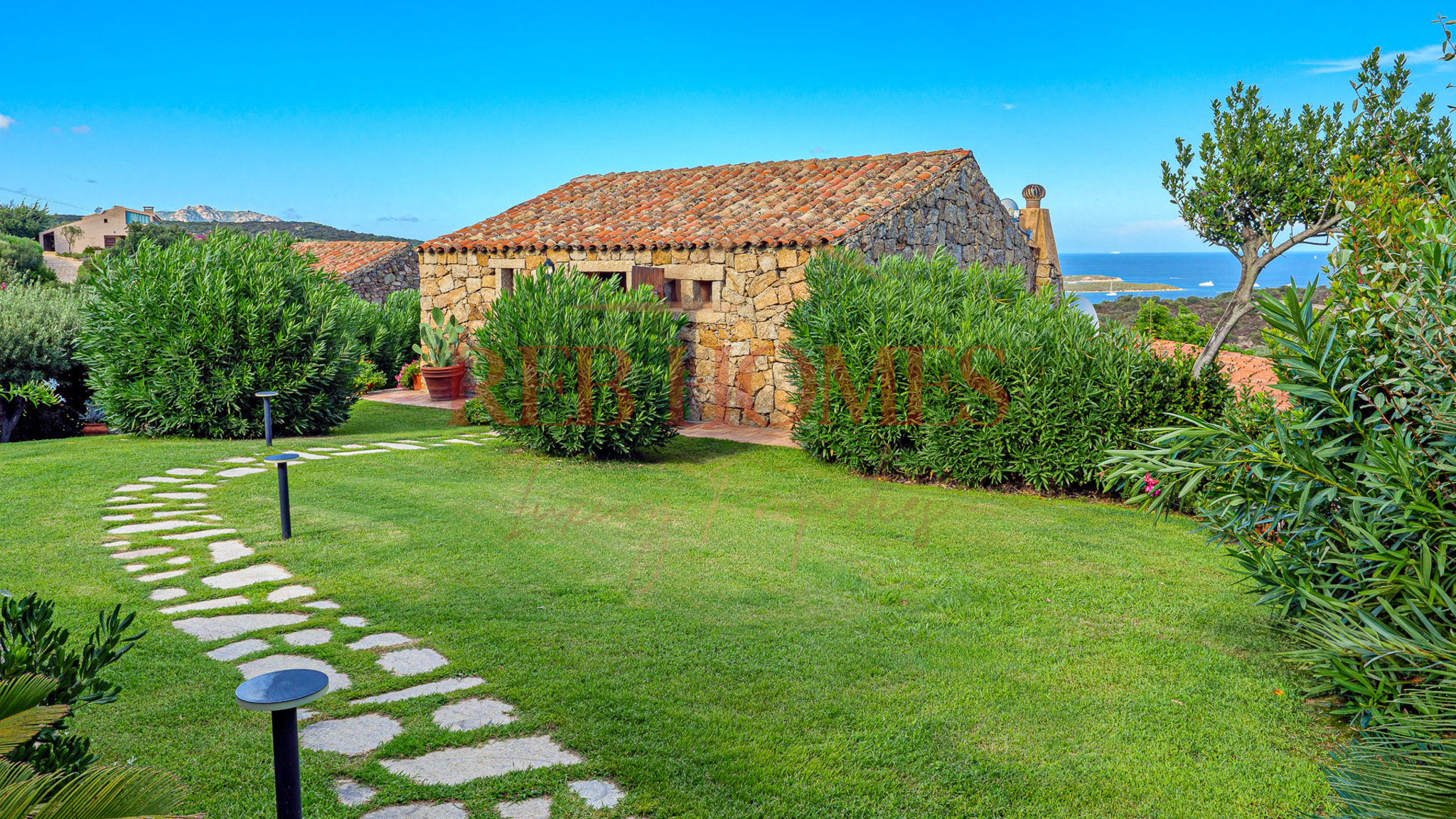 Italianway Olbia Domus de pedra