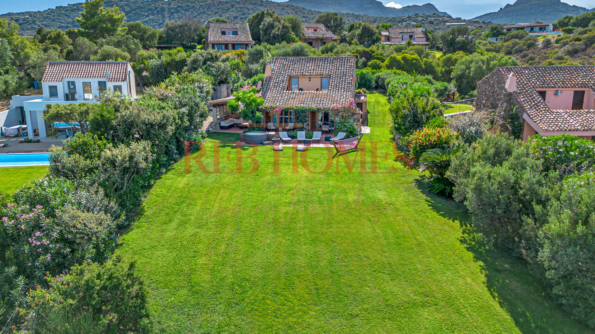 Italianway Olbia Domus de pedra