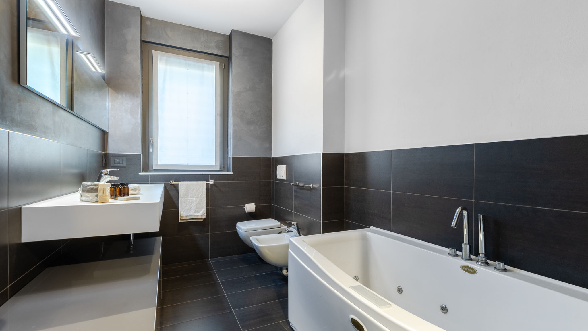 Italianway Alba Dimora Einaudi