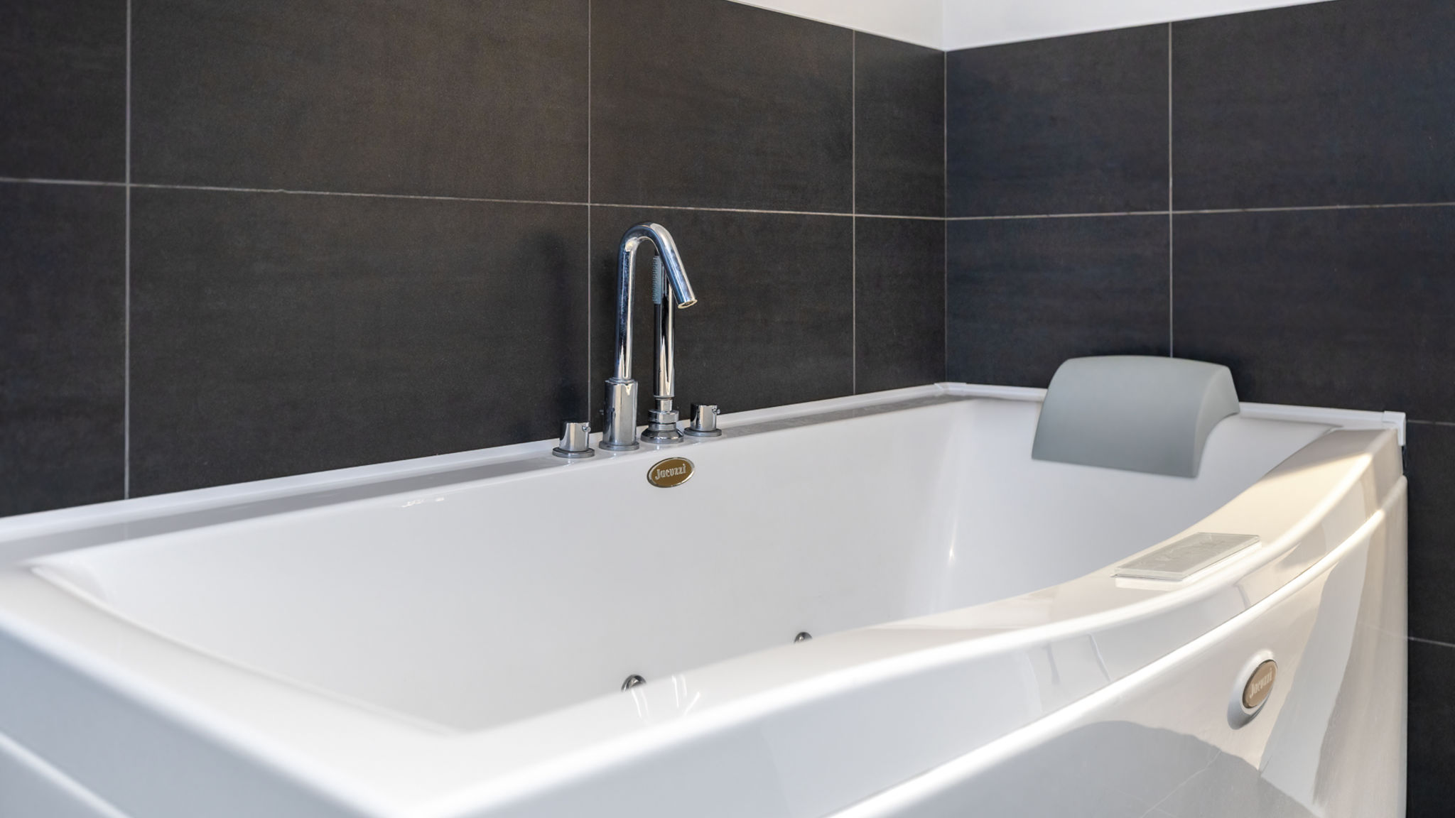 Italianway Alba Dimora Einaudi